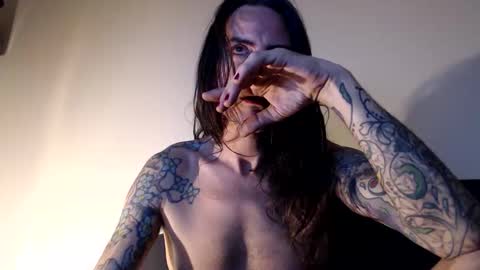 Snapshot of bailey39 chatting on 10-12-25, 03:38 Bailey online show from 10-12-25, 03:38