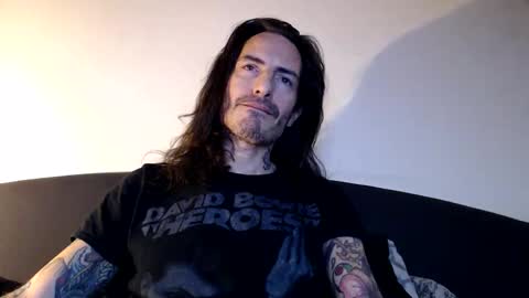 Snapshot of bailey39 chatting on 12-15-25, 03:05 Bailey online show from 12-15-25, 03:05