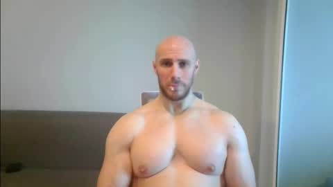 Snapshot of baldyboyy chatting on 01-19-25, 03:18 baldyboyy online show from 01-19-25, 03:18