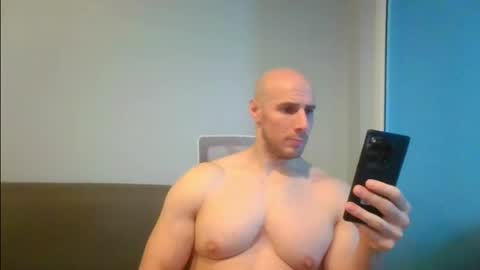 Snapshot of baldyboyy chatting on 01-30-25, 03:55 baldyboyy online show from 01-30-25, 03:55