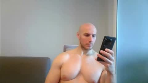 Snapshot of baldyboyy chatting on 02-02-25, 03:32 baldyboyy online show from 02-02-25, 03:32
