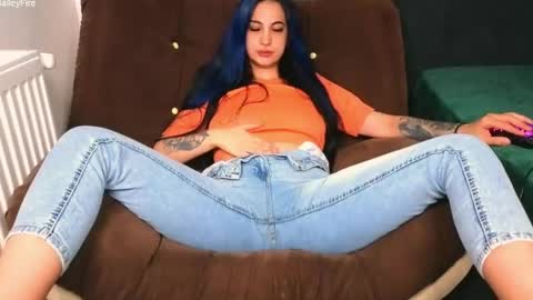 Snapshot of balleyfire chatting on 05-19-26, 01:56 Amy online show from 05-19-26, 01:56