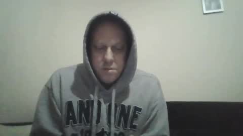 Snapshot of ballzrockwell chatting on 12-22-24, 10:06 ballzrockwell online show from 12-22-24, 10:06