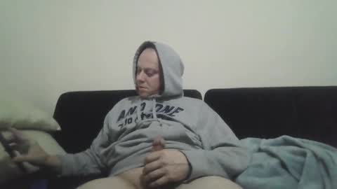 Snapshot of ballzrockwell chatting on 12-30-24, 05:02 ballzrockwell online show from 12-30-24, 05:02