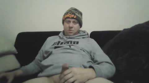 Snapshot of ballzrockwell chatting on 02-18-25, 06:37 ballzrockwell online show from 02-18-25, 06:37