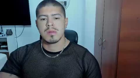 Andres -  online show from 06-23-26, 09:18