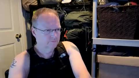 Snapshot of baltomoron69 chatting on 06-07-26, 12:53 baltomoron69 online show from 06-07-26, 12:53