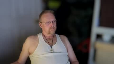 Snapshot of baltomoron69 chatting on 07-04-26, 08:15 baltomoron69 online show from 07-04-26, 08:15