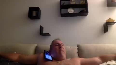 Snapshot of banana5289 chatting on 10-14-25, 07:36 banana5289 online show from 10-14-25, 07:36