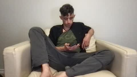 Snapshot of bananacurvesleft chatting on 05-22-26, 12:07 bananacurvesleft online show from 05-22-26, 12:07