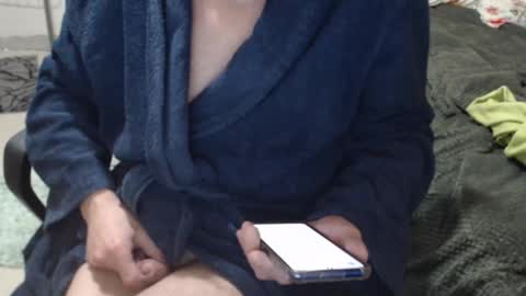 Snapshot of banderkin1980 chatting on 02-16-25, 06:21 Kengoo4girls online show from 02-16-25, 06:21