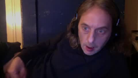 bangintoleather online show from 01-26-25, 02:45