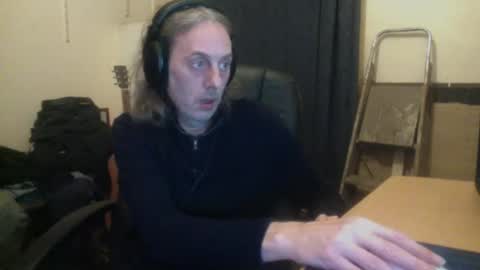 bangintoleather online show from 11-27-25, 02:57