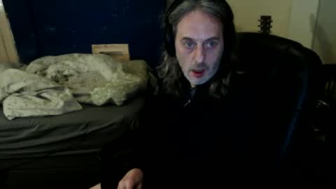 bangintoleather online show from 04-04-26, 01:59