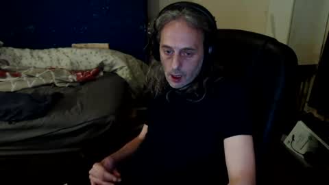 bangintoleather online show from 08-04-26, 01:20