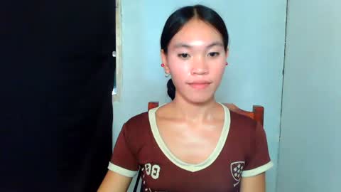 Snapshot of baninay810654 chatting on 06-14-26, 02:24 baninay810654 online show from 06-14-26, 02:24