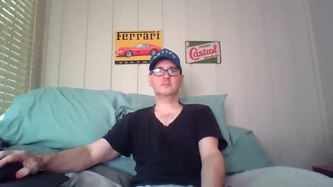 Snapshot of banksysmash chatting on 06-08-26, 04:29 Jay online show from 06-08-26, 04:29