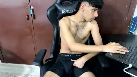 Snapshot of banmeel chatting on 01-21-25, 08:41 Damiano online show from 01-21-25, 08:41