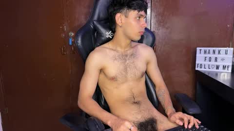 Snapshot of banmeel chatting on 01-07-26, 03:36 Damiano online show from 01-07-26, 03:36