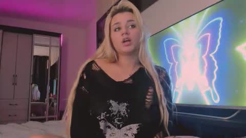 barbarasiren online show from 09-25-25, 02:21