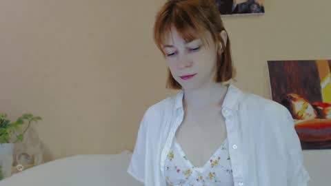 Amina online show from 05-19-26, 09:15