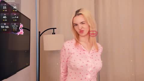 Mikki online show from 02-20-26, 08:16