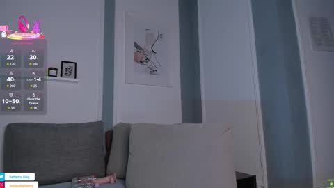 Snapshot of barberryx chatting on 11-30-25, 06:28 ENRIQUE online show from 11-30-25, 06:28