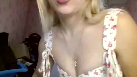 barbie___girl online show from 11-10-25, 06:12