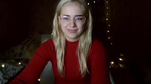 barbie___girl online show from 12-19-25, 03:19