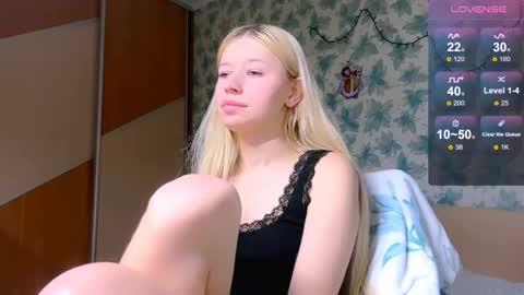 Snapshot of barbie_angel_ chatting on 04-24-26, 04:53 Barbie online show from 04-24-26, 04:53
