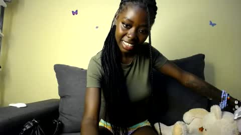 Snapshot of barbie_charm2 chatting on 07-11-26, 11:13 barbie_charm2 online show from 07-11-26, 11:13