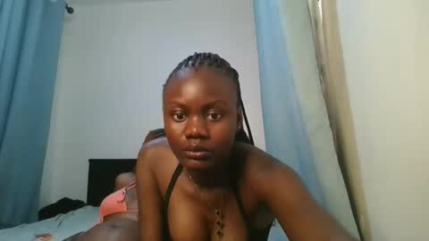 queen online show from 03-08-26, 02:10