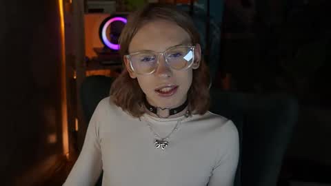 Snapshot of barbie_richy chatting on 11-12-25, 06:14 barbie_richy online show from 11-12-25, 06:14