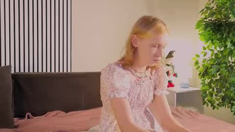 Snapshot of barbie_richy chatting on 11-23-25, 05:40 barbie_richy online show from 11-23-25, 05:40