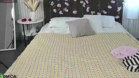 Snapshot of barbie_staze chatting on 11-02-25, 02:14 Barbie Staze online show from 11-02-25, 02:14