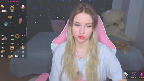 Eva online show from 03-31-26, 03:56