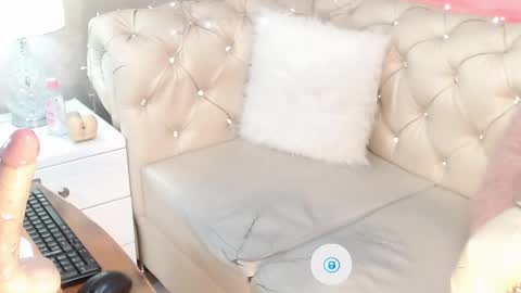 Snapshot of barbiefox_ chatting on 02-26-25, 11:04 barbiefox_ online show from 02-26-25, 11:04