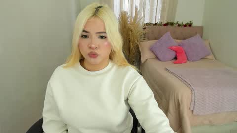 Snapshot of barbiehannab chatting on 02-21-26, 07:04 barbiehannab online show from 02-21-26, 07:04