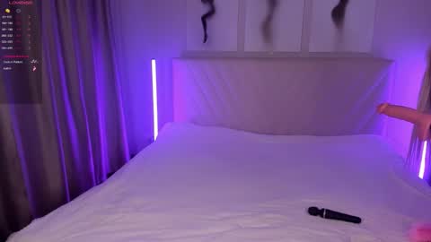  Emma online show from 09-08-25, 09:14