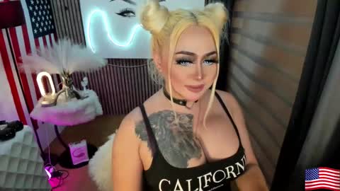 Miss Alexa Fields  online show from 09-11-25, 07:08