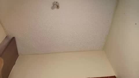 Snapshot of barbiie_98 chatting on 12-18-25, 02:23 barbiie_98 online show from 12-18-25, 02:23