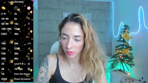 Snapshot of barbiie_scoth chatting on 12-08-24, 07:47 Barbie Scot online show from 12-08-24, 07:47