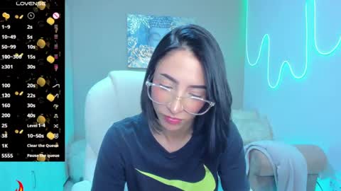 Snapshot of barbiie_scoth chatting on 09-19-25, 10:32 Barbie Scot online show from 09-19-25, 10:32