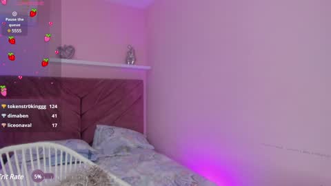 Luna online show from 02-04-25, 06:49