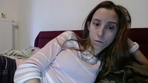 Snapshot of barelylegalblondy chatting on 01-16-26, 10:41 Lena online show from 01-16-26, 10:41