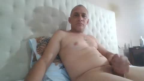 Snapshot of barranquillero76 chatting on 07-12-26, 02:30 barranquillero76 online show from 07-12-26, 02:30