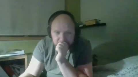 Snapshot of bart_poland chatting on 11-08-25, 11:58 bart_poland online show from 11-08-25, 11:58