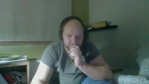 Snapshot of bart_poland chatting on 11-09-25, 09:35 bart_poland online show from 11-09-25, 09:35