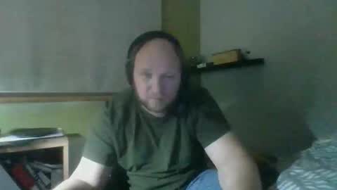 Snapshot of bart_poland chatting on 11-15-25, 09:43 bart_poland online show from 11-15-25, 09:43