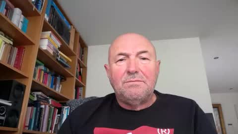 Snapshot of bartvel chatting on 04-02-26, 09:51 bartvel online show from 04-02-26, 09:51